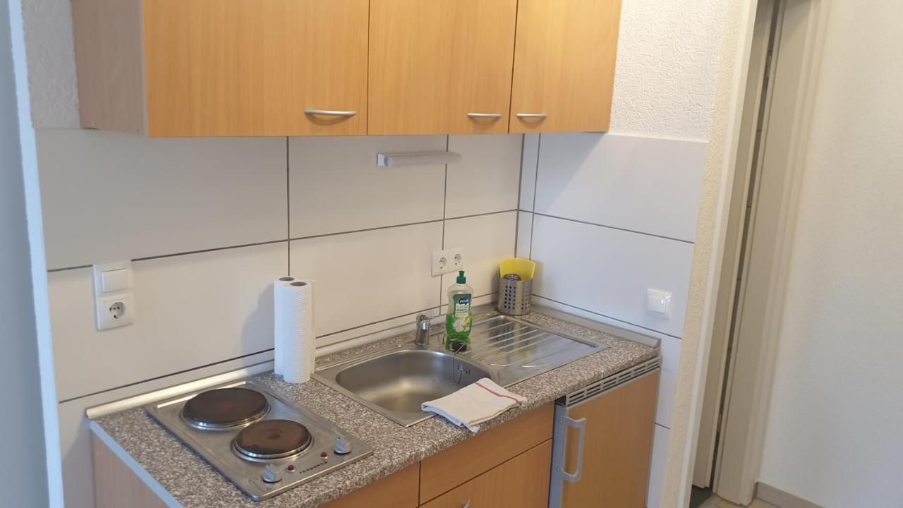 Apartment Workers-sleep-station Köln